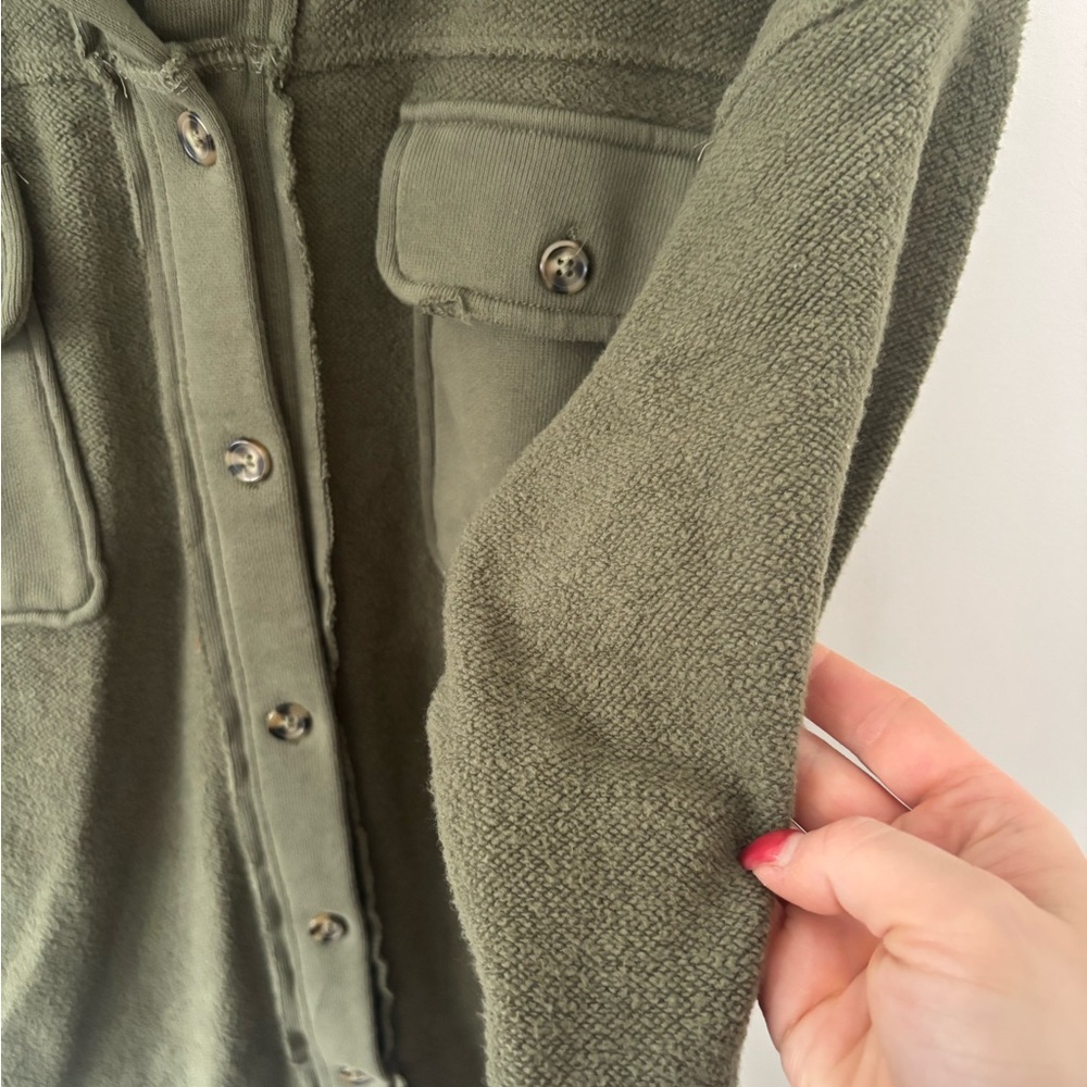 PGD Olive Green Button-Up Shirt Jacket Sz xs but fits like large - Picture 2 of 7